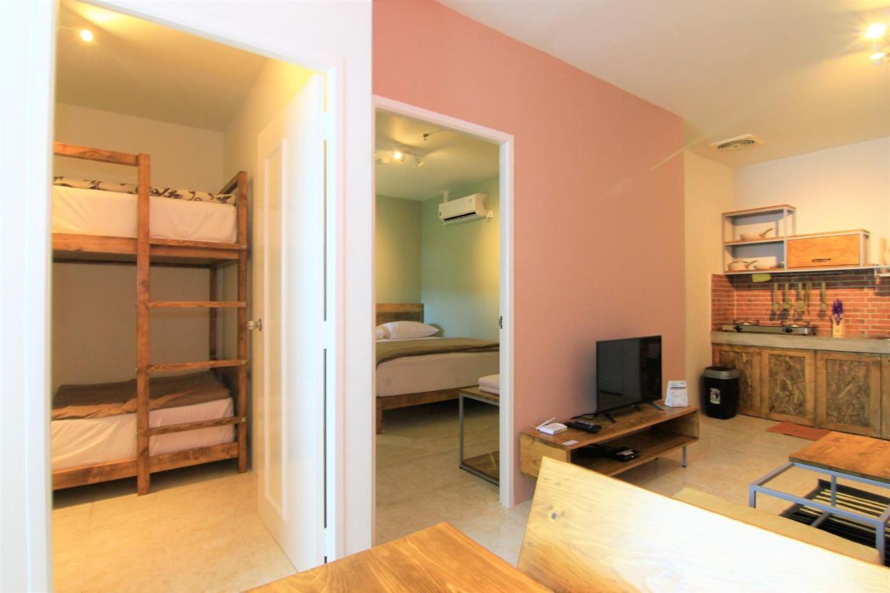 Queen Victoria Apartment Batam ภายนอก รูปภาพ